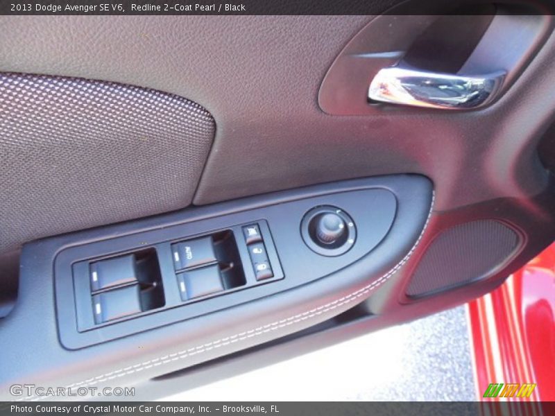 Redline 2-Coat Pearl / Black 2013 Dodge Avenger SE V6