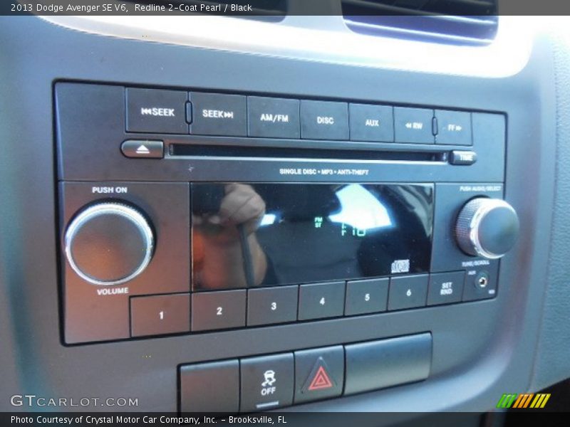Redline 2-Coat Pearl / Black 2013 Dodge Avenger SE V6