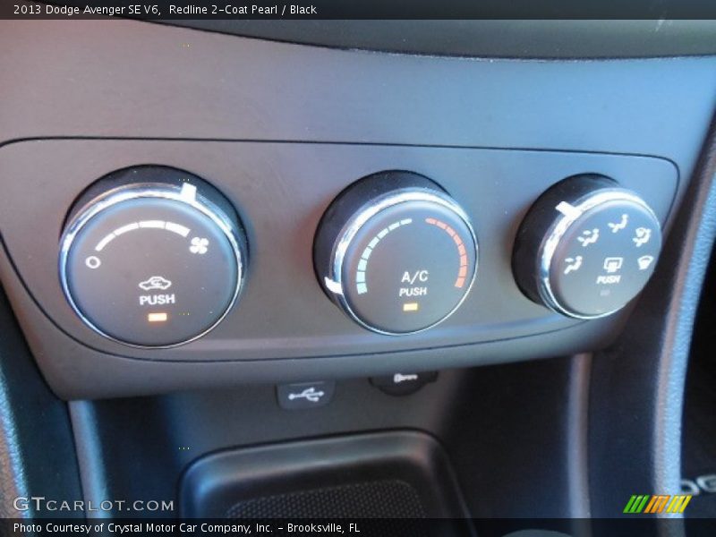 Redline 2-Coat Pearl / Black 2013 Dodge Avenger SE V6