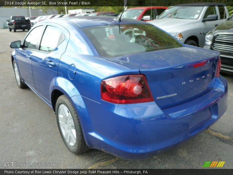 Blue Streak Pearl / Black 2014 Dodge Avenger SE