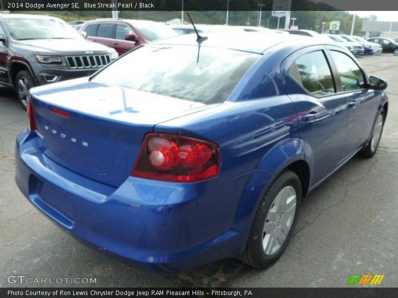 Blue Streak Pearl / Black 2014 Dodge Avenger SE