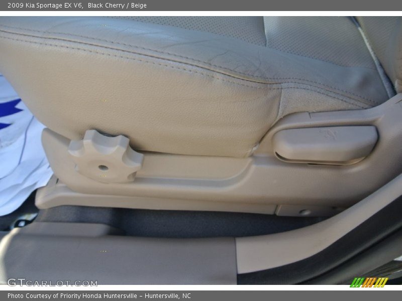 Black Cherry / Beige 2009 Kia Sportage EX V6