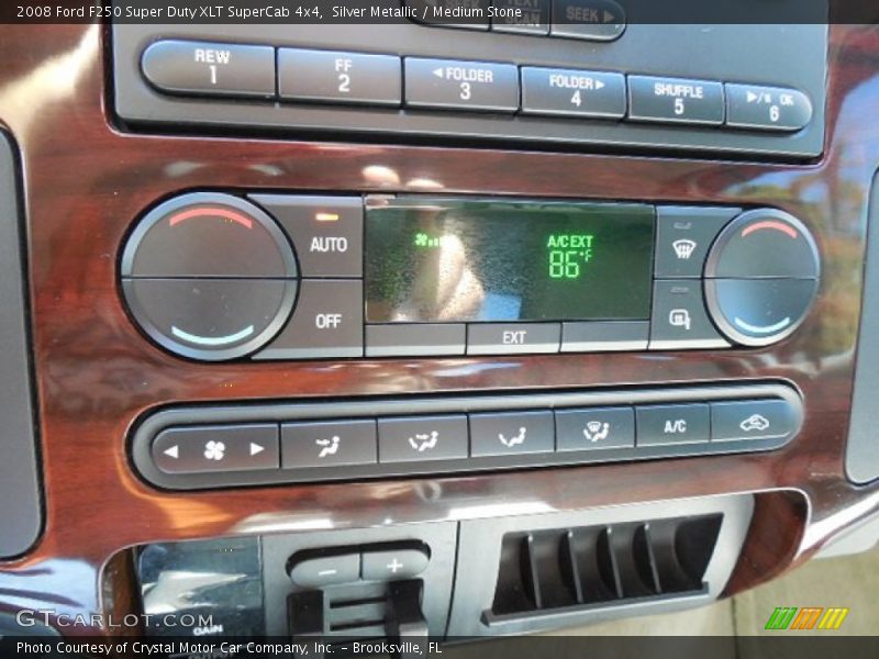 Controls of 2008 F250 Super Duty XLT SuperCab 4x4