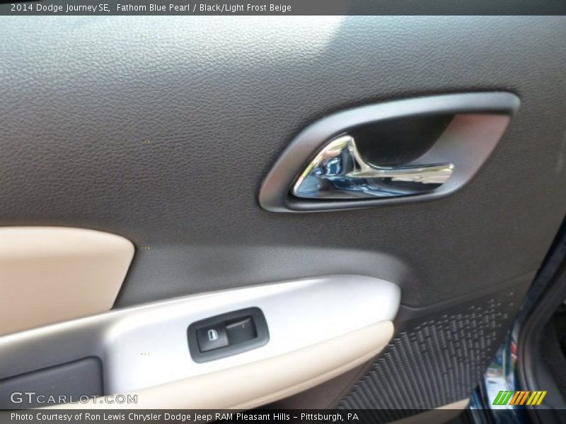 Fathom Blue Pearl / Black/Light Frost Beige 2014 Dodge Journey SE