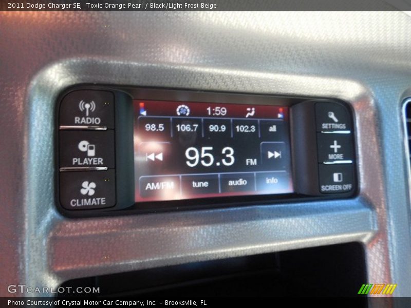 Toxic Orange Pearl / Black/Light Frost Beige 2011 Dodge Charger SE