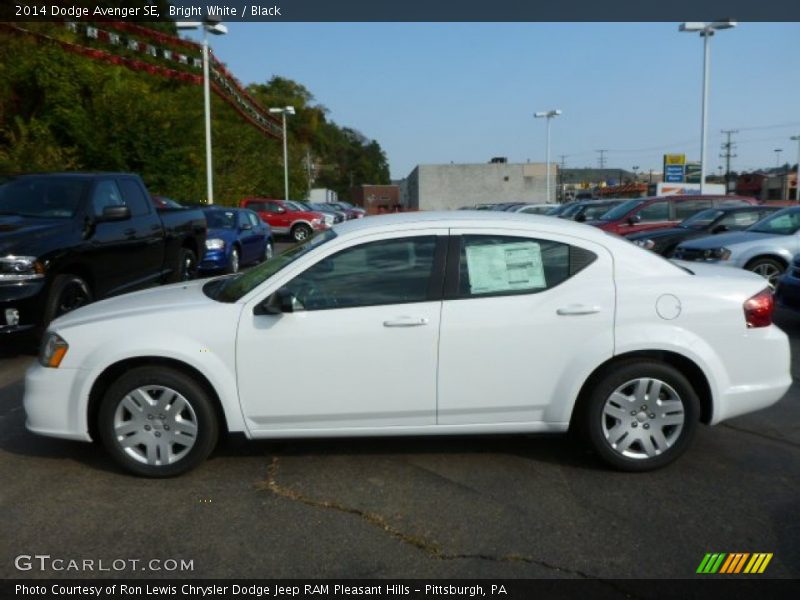 Bright White / Black 2014 Dodge Avenger SE