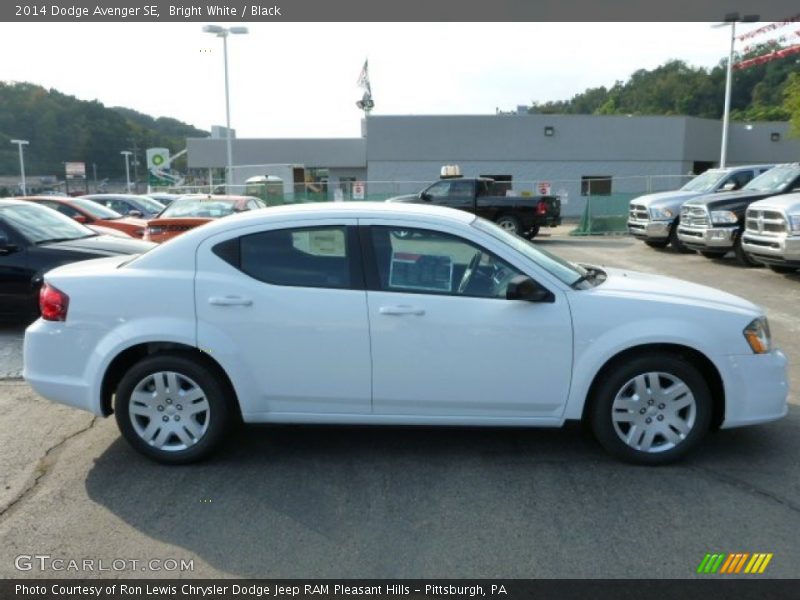 Bright White / Black 2014 Dodge Avenger SE