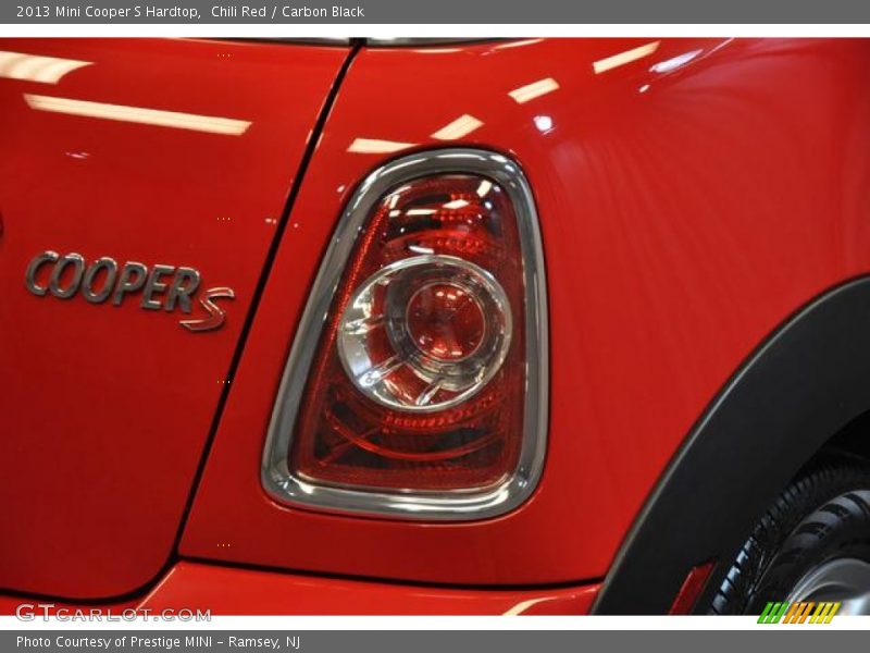 Chili Red / Carbon Black 2013 Mini Cooper S Hardtop