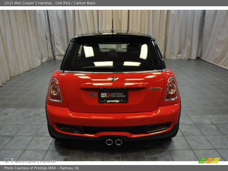 Chili Red / Carbon Black 2013 Mini Cooper S Hardtop