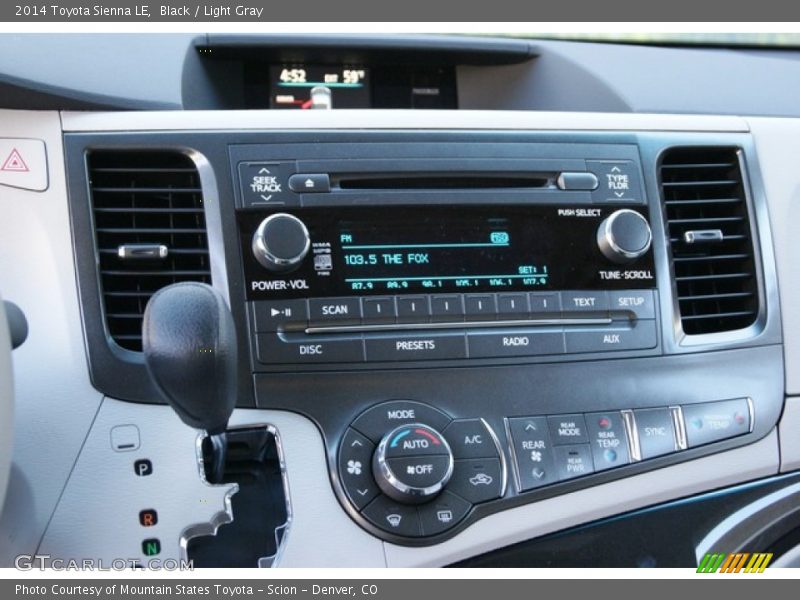Audio System of 2014 Sienna LE