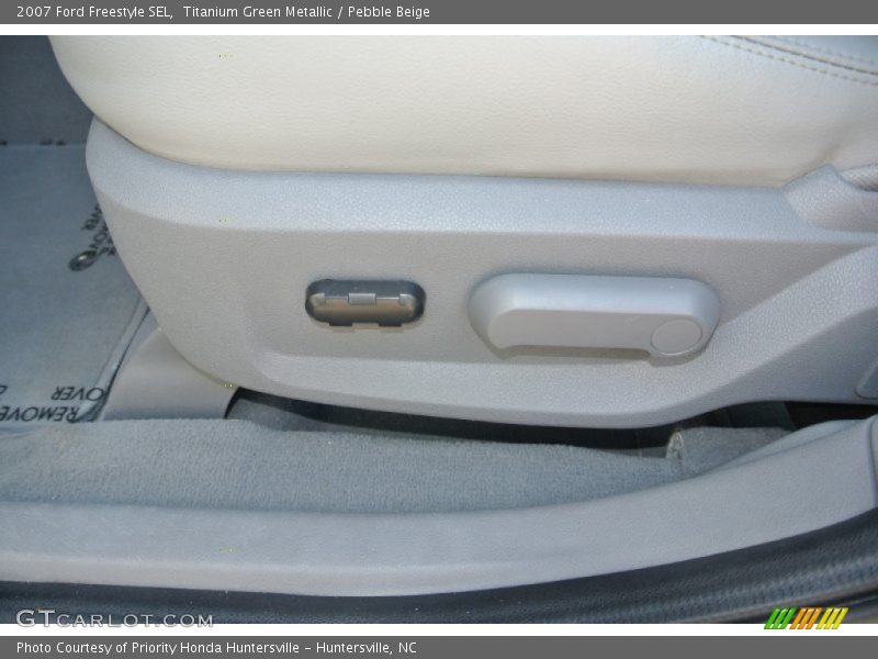 Titanium Green Metallic / Pebble Beige 2007 Ford Freestyle SEL