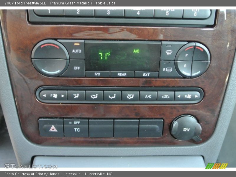 Titanium Green Metallic / Pebble Beige 2007 Ford Freestyle SEL