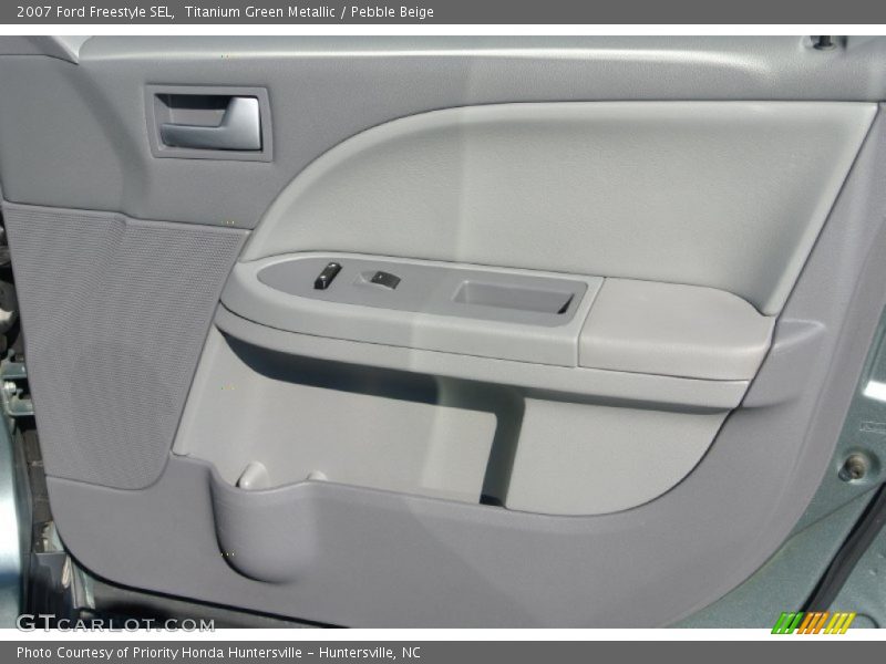 Titanium Green Metallic / Pebble Beige 2007 Ford Freestyle SEL