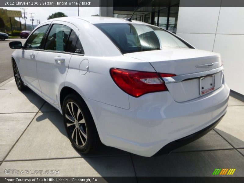 Bright White / Black 2012 Chrysler 200 S Sedan