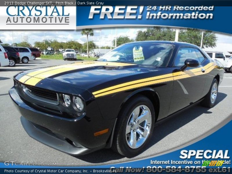 Pitch Black / Dark Slate Gray 2013 Dodge Challenger SXT