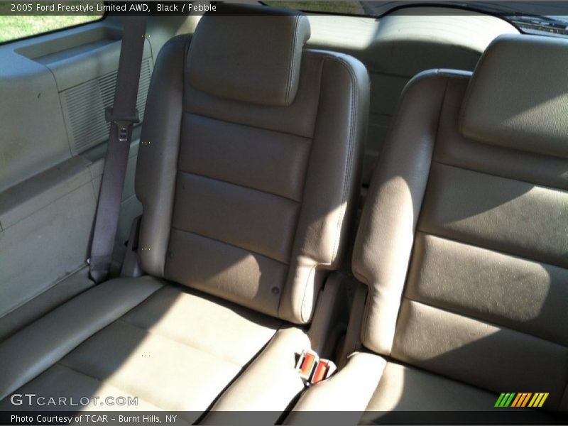 Black / Pebble 2005 Ford Freestyle Limited AWD
