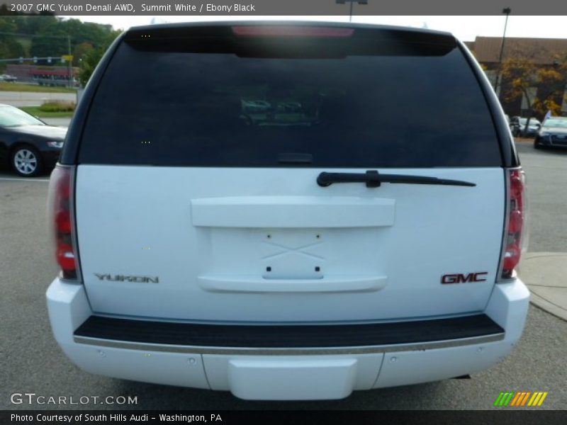 Summit White / Ebony Black 2007 GMC Yukon Denali AWD