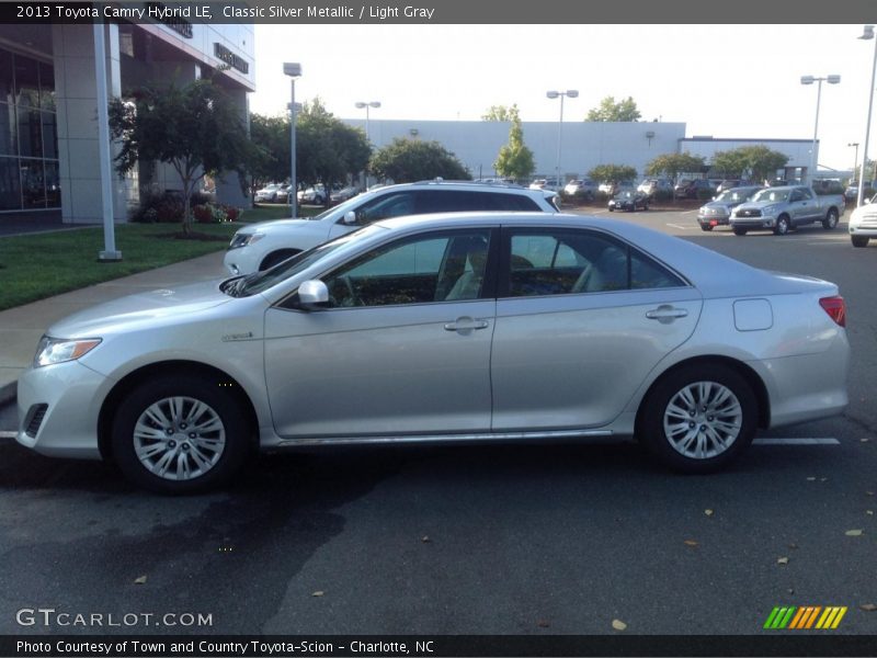 Classic Silver Metallic / Light Gray 2013 Toyota Camry Hybrid LE
