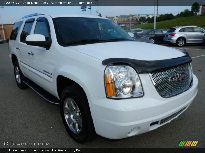 Summit White / Ebony Black 2007 GMC Yukon Denali AWD