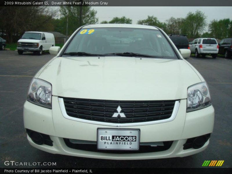 Dover White Pearl / Medium Gray 2009 Mitsubishi Galant ES