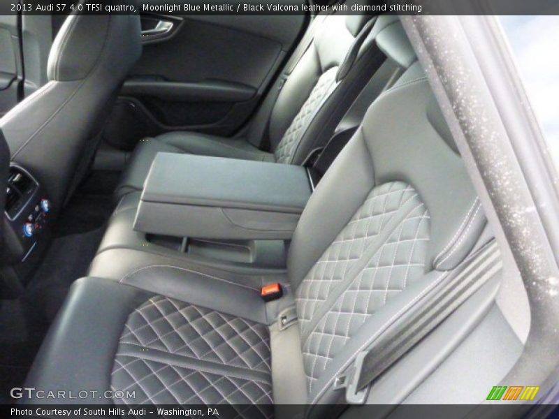 Rear Seat of 2013 S7 4.0 TFSI quattro