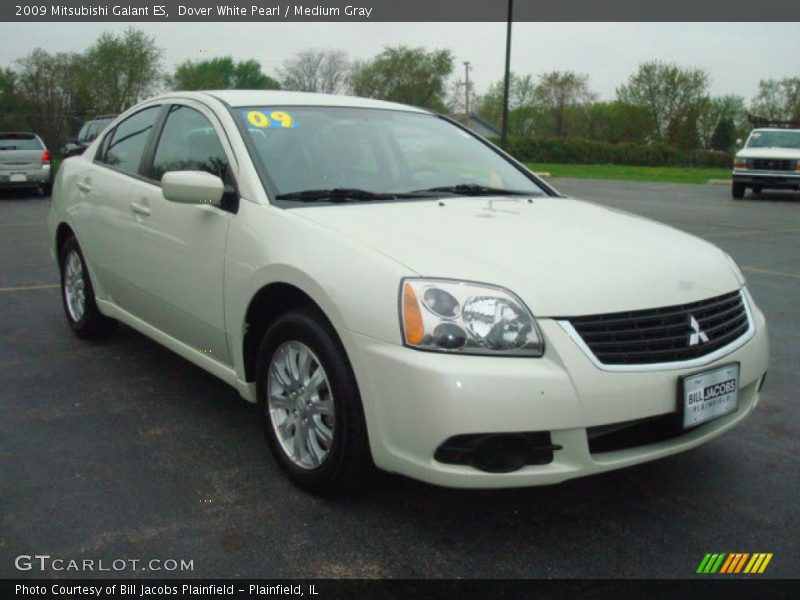 Dover White Pearl / Medium Gray 2009 Mitsubishi Galant ES