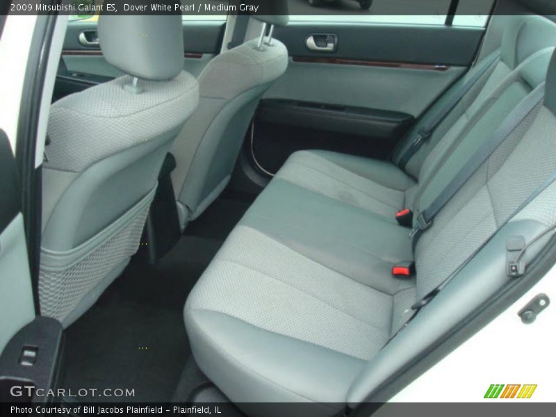 Dover White Pearl / Medium Gray 2009 Mitsubishi Galant ES
