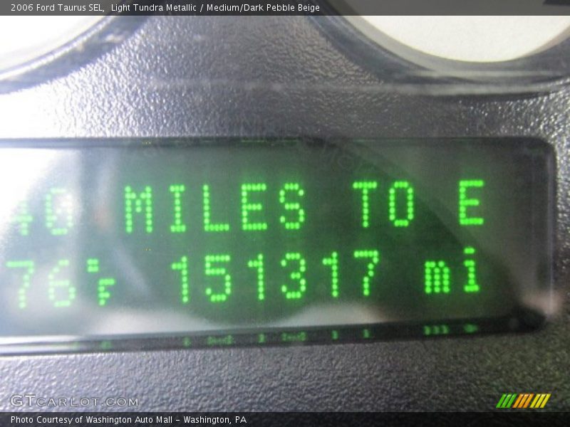 Light Tundra Metallic / Medium/Dark Pebble Beige 2006 Ford Taurus SEL