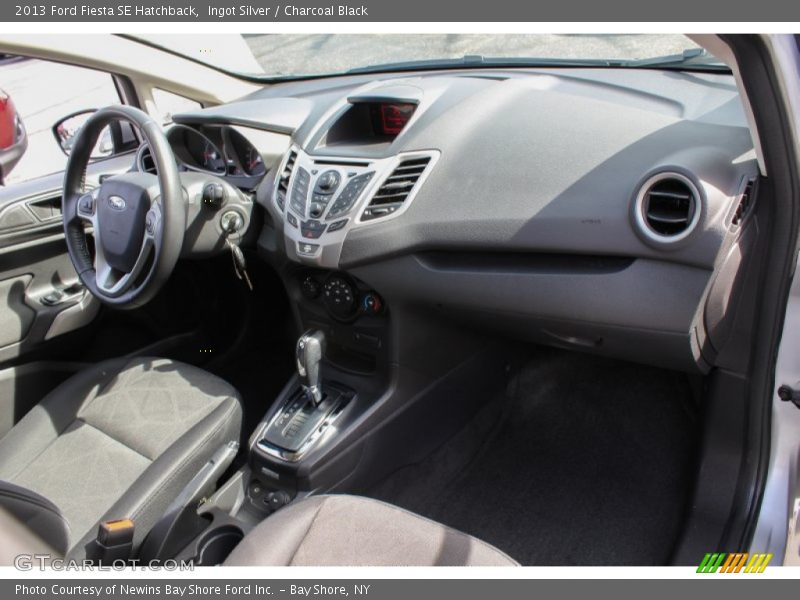 Ingot Silver / Charcoal Black 2013 Ford Fiesta SE Hatchback