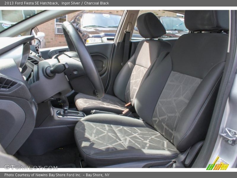 Ingot Silver / Charcoal Black 2013 Ford Fiesta SE Hatchback