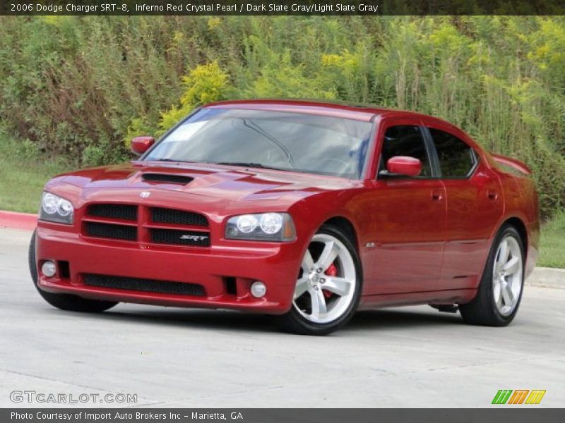 Front 3/4 View of 2006 Charger SRT-8