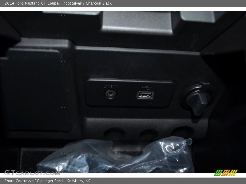 Ingot Silver / Charcoal Black 2014 Ford Mustang GT Coupe