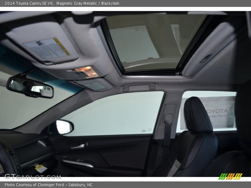 Magnetic Gray Metallic / Black/Ash 2014 Toyota Camry SE V6