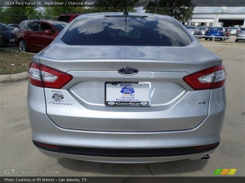 Ingot Silver / Charcoal Black 2014 Ford Fusion SE