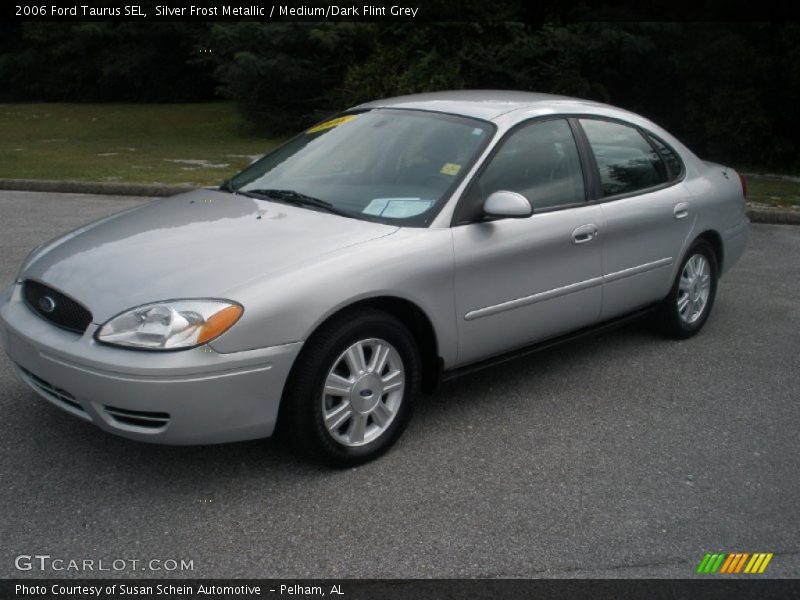 Silver Frost Metallic / Medium/Dark Flint Grey 2006 Ford Taurus SEL