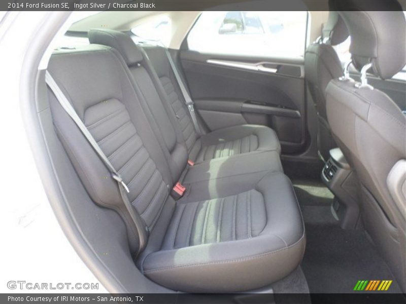 Ingot Silver / Charcoal Black 2014 Ford Fusion SE