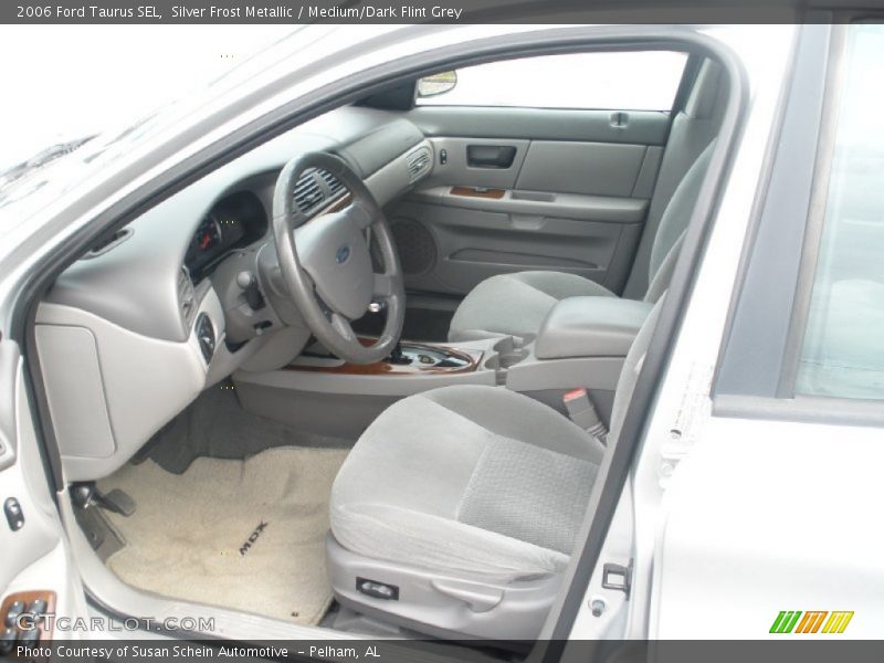 Silver Frost Metallic / Medium/Dark Flint Grey 2006 Ford Taurus SEL