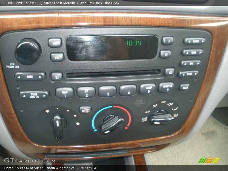Silver Frost Metallic / Medium/Dark Flint Grey 2006 Ford Taurus SEL