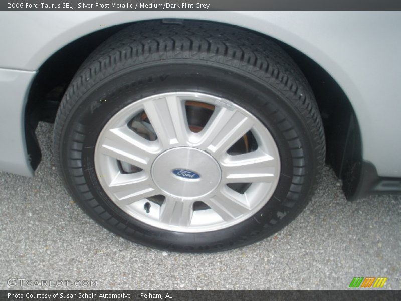 Silver Frost Metallic / Medium/Dark Flint Grey 2006 Ford Taurus SEL
