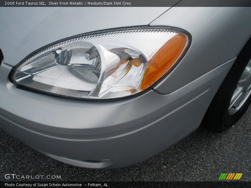 Silver Frost Metallic / Medium/Dark Flint Grey 2006 Ford Taurus SEL