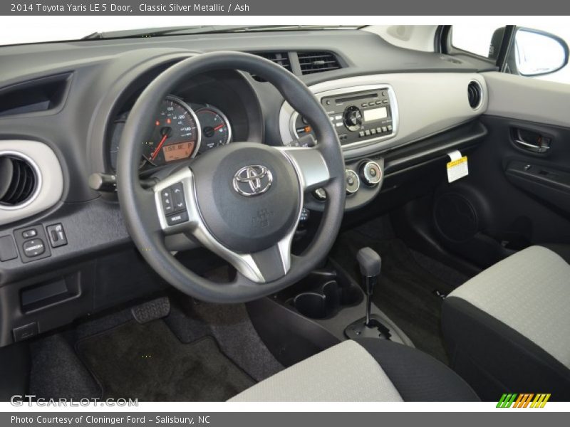  2014 Yaris LE 5 Door Ash Interior