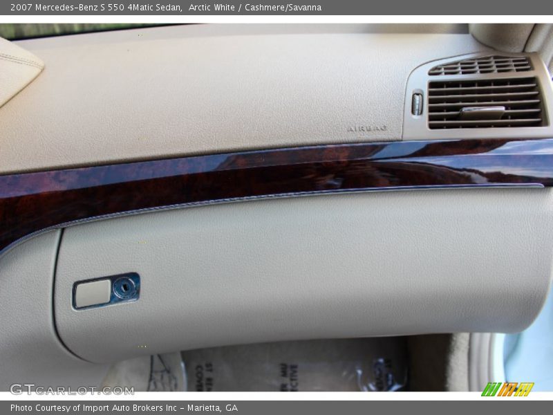 Arctic White / Cashmere/Savanna 2007 Mercedes-Benz S 550 4Matic Sedan