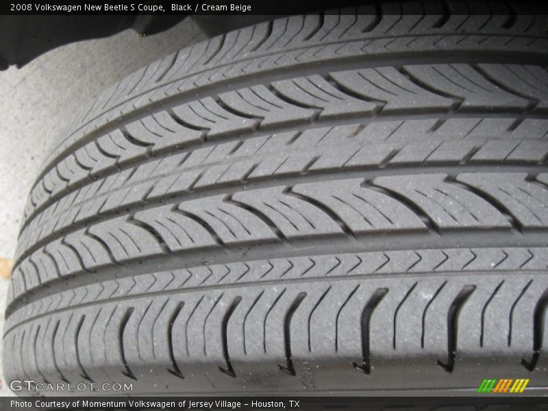 Black / Cream Beige 2008 Volkswagen New Beetle S Coupe
