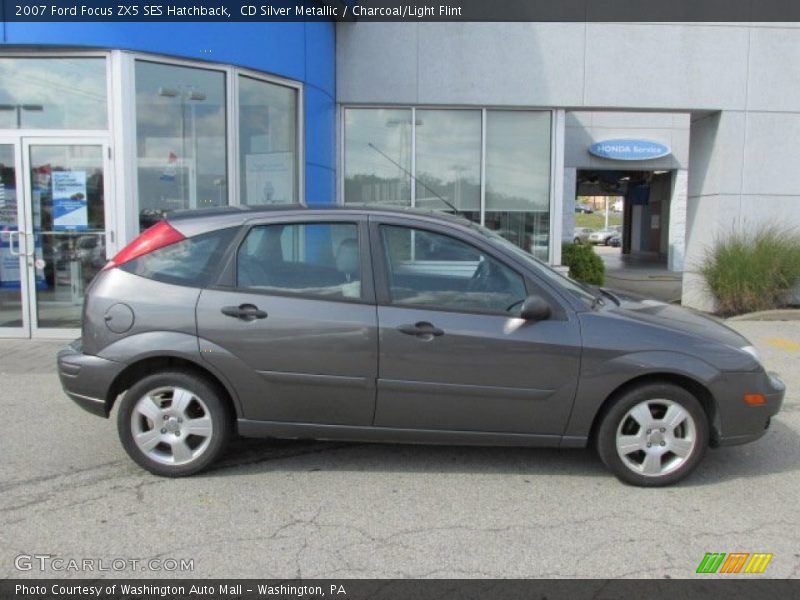 CD Silver Metallic / Charcoal/Light Flint 2007 Ford Focus ZX5 SES Hatchback