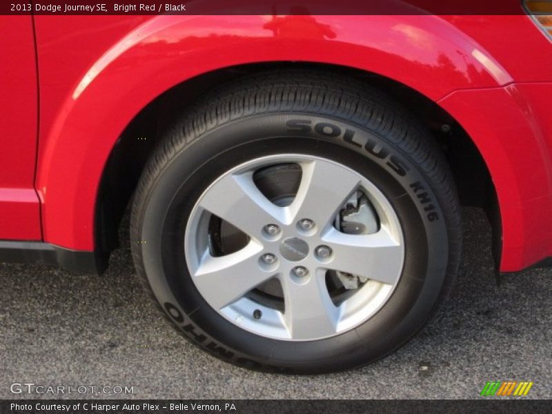 Bright Red / Black 2013 Dodge Journey SE