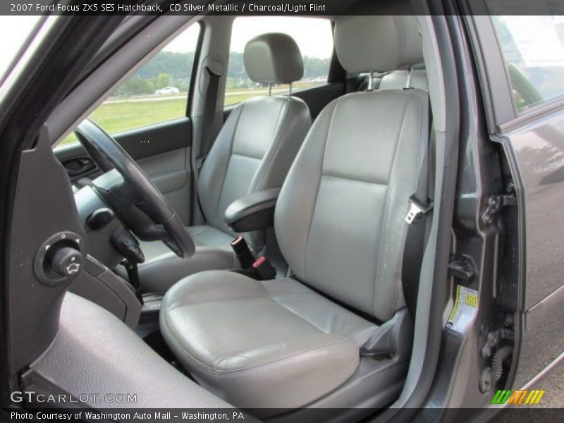 CD Silver Metallic / Charcoal/Light Flint 2007 Ford Focus ZX5 SES Hatchback