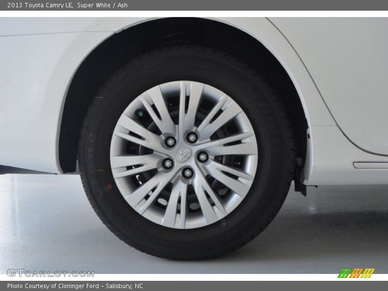 Super White / Ash 2013 Toyota Camry LE