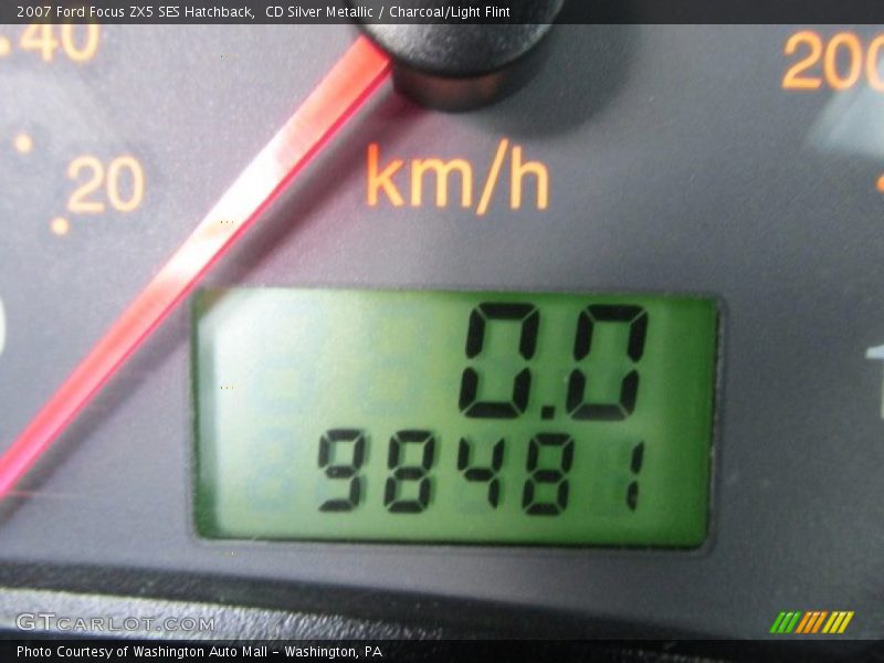CD Silver Metallic / Charcoal/Light Flint 2007 Ford Focus ZX5 SES Hatchback