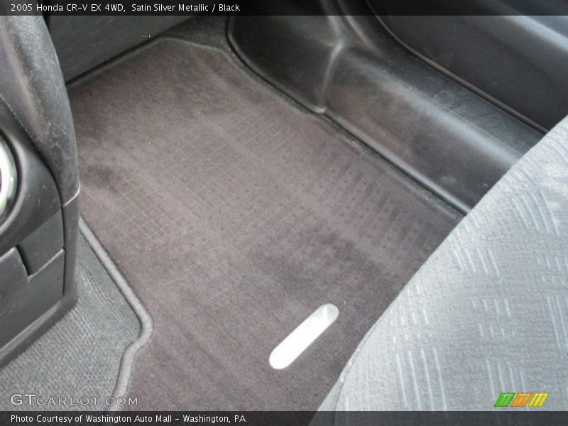 Satin Silver Metallic / Black 2005 Honda CR-V EX 4WD