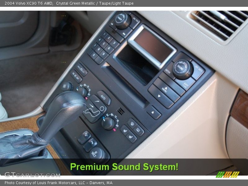 Crystal Green Metallic / Taupe/Light Taupe 2004 Volvo XC90 T6 AWD